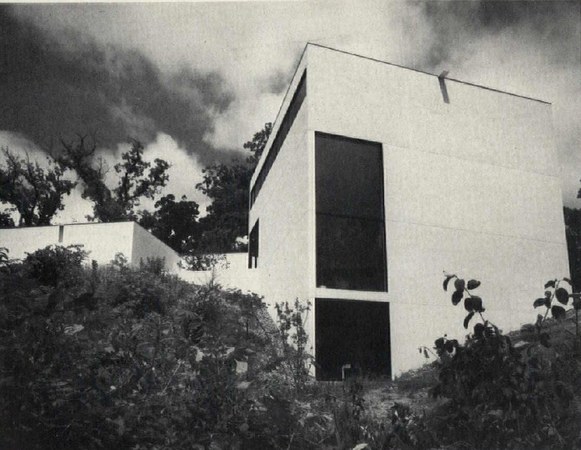 HFBL Award Cube House in Des Moines, Des Moines IA