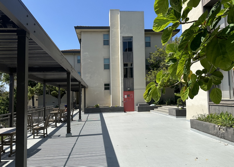 Eileen Norris Residence Halls, William Periera 1966 (4).jpg