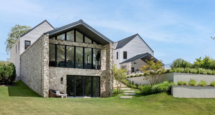 The 38MCT LLC House, Kings Point NY by Sacha Roubeni