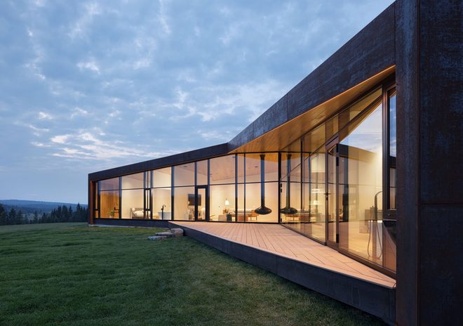 The Y House, Carraig Ridge, Alberta, Canada by Todd Saunders