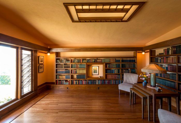 Frank Lloyd Wright