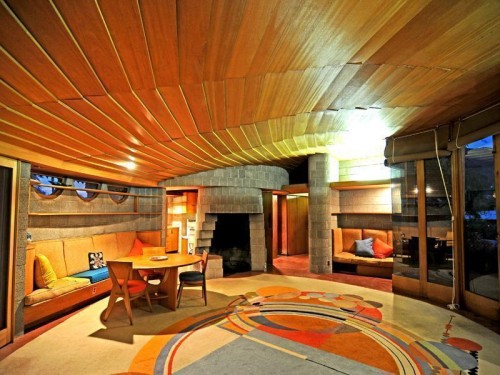 Frank Lloyd Wright