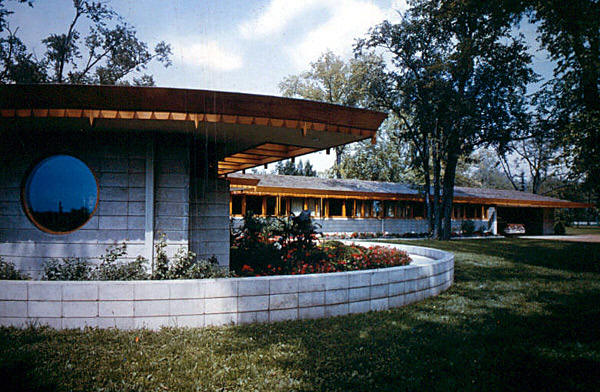 Frank Lloyd Wright