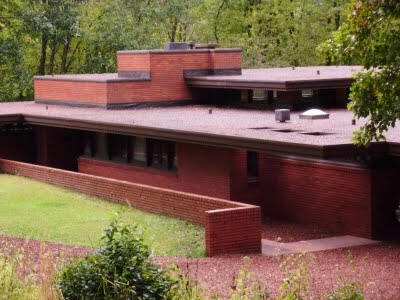 Frank Lloyd Wright