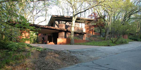 Frank Lloyd Wright