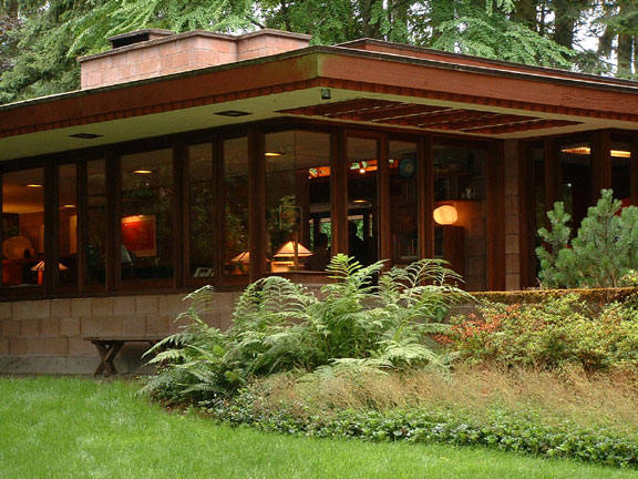 Frank Lloyd Wright