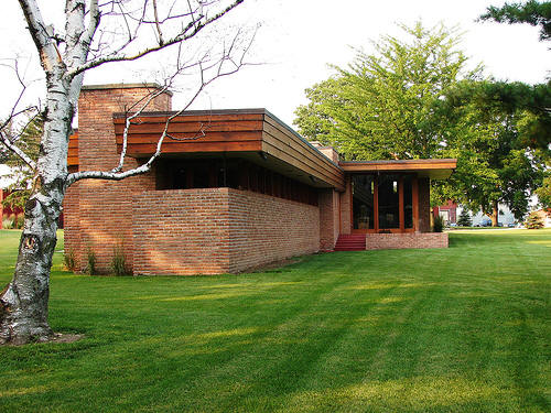 Frank Lloyd Wright